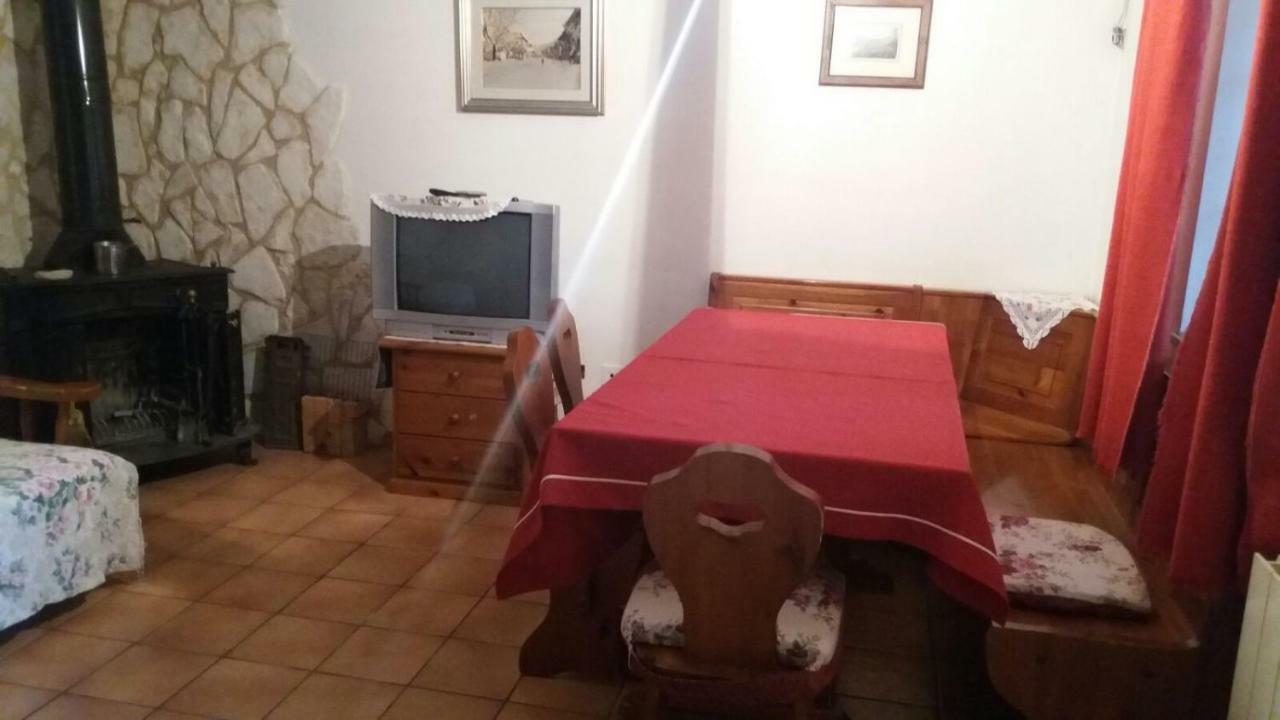 Casa Con Giardino Pescasseroli Exterior photo
